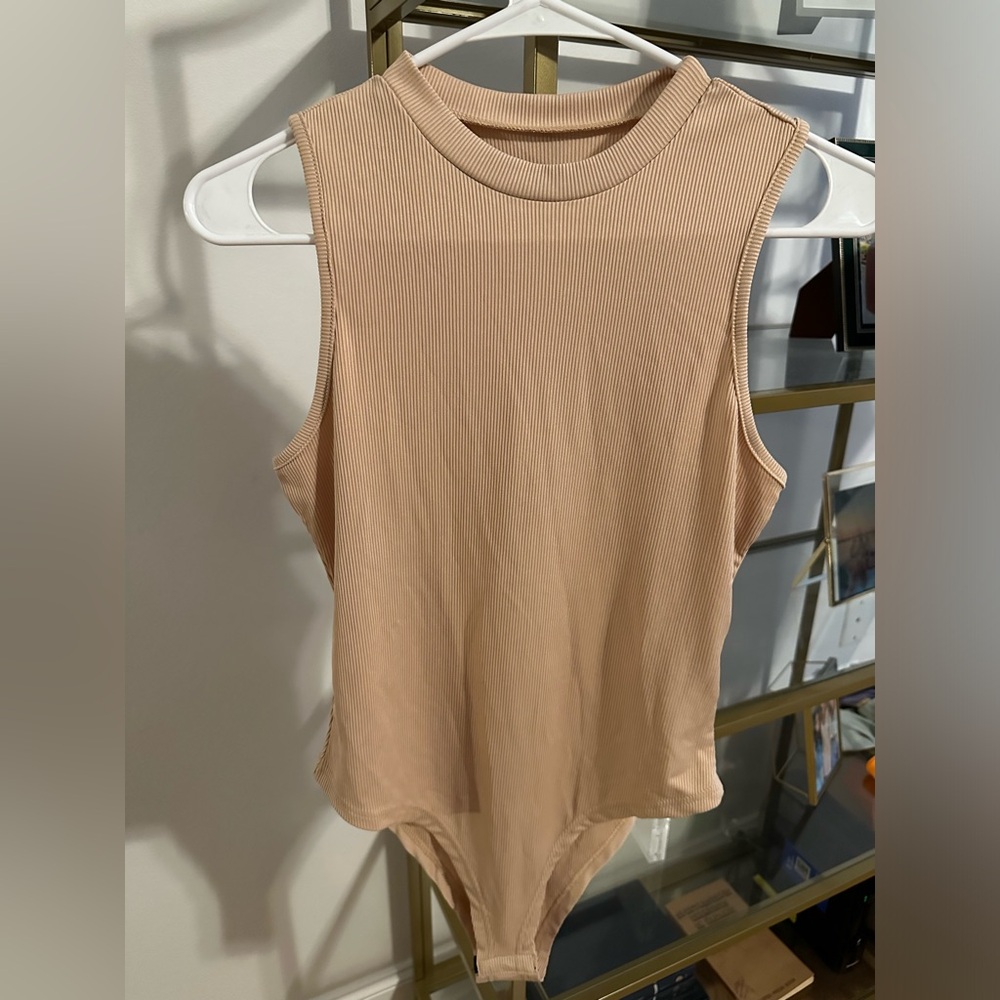 Tan/Beige short sleeve ribbed bodysuit